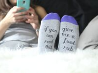 socks that read if you can read give me a foot rub